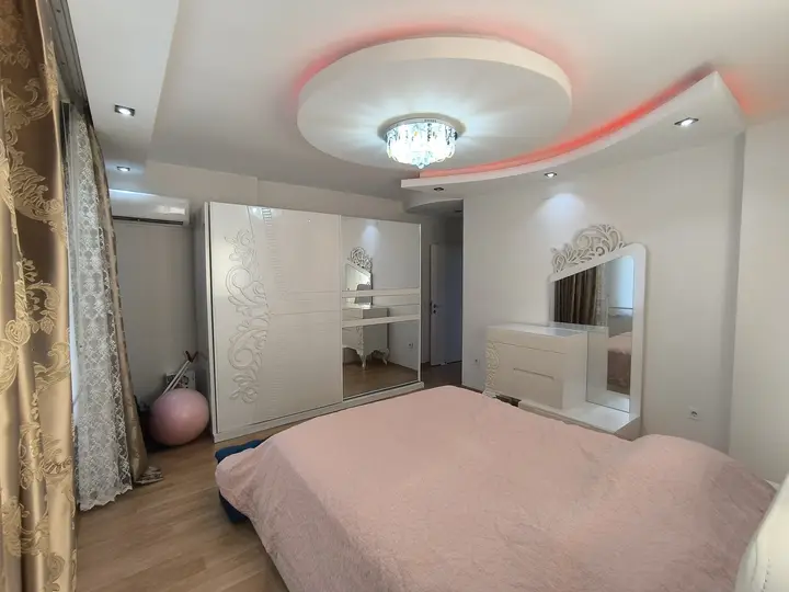 MRS GAYRİMENKULDEN MERKEZ MAH.BOZYEL ROYAL SİTESİNDE 4+1 DAİRE