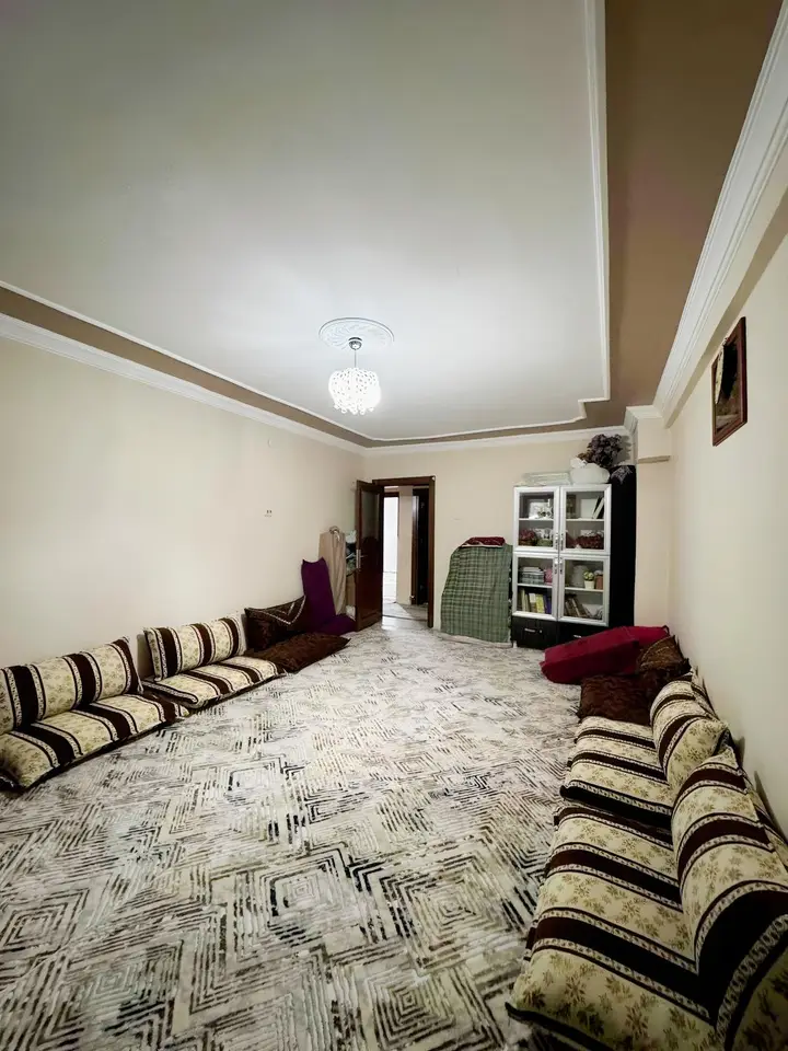 HAL MAHALLESİNDE GENİŞ KULLANIŞLI SATILIK DAİRE - fotoğraf 4