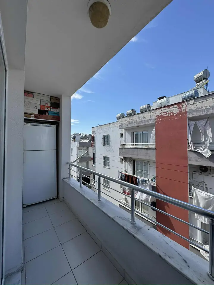 YALINAYAK MAHALLESİNDE GENİŞ YAPILI DAİRE - fotoğraf 5