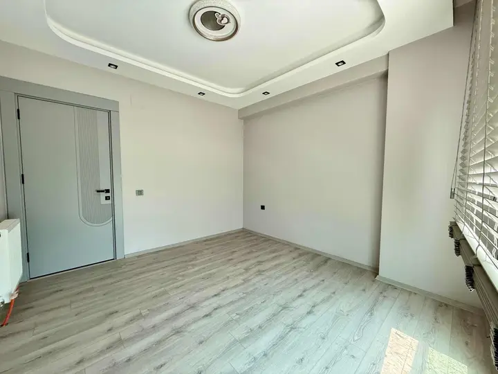 MRS'DEN TECE'DE GENİŞ 1+1 HAVUZLU | GMK'YA SIFIR MERKEZİ KONUMDA