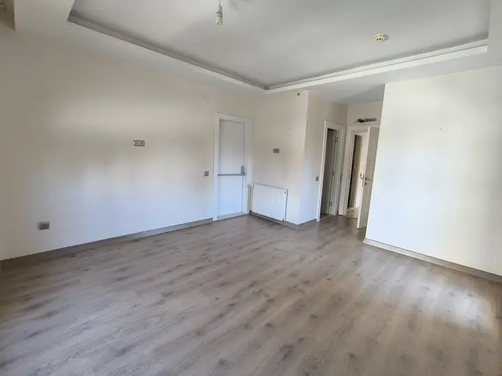 MRS GAYRİMENKULDEN MERKEZ MAH.SATILIK GENİŞ 4+1 LÜKS REZİDANS - fotoğraf 2