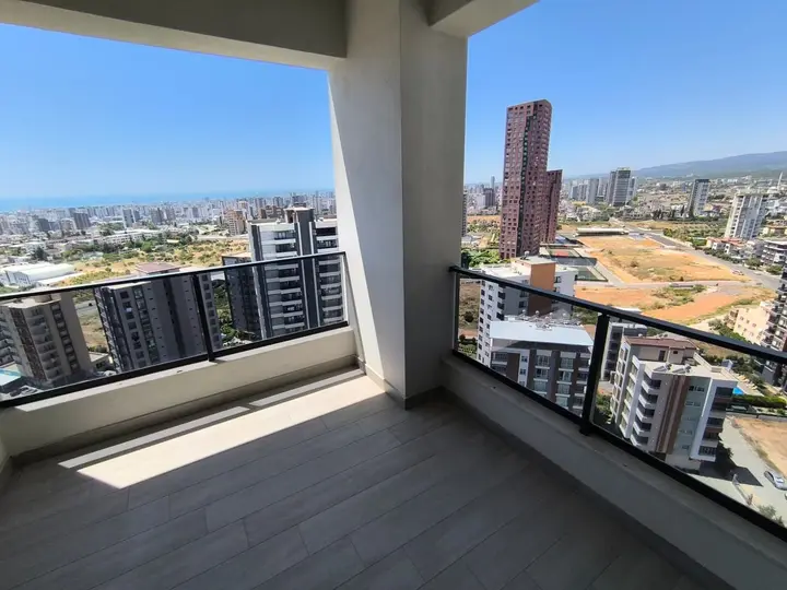 MRS' DEN MERSİN YENİŞEHİR 50.YIL MAH.SATILIK LÜKS 2+1 DAİRE - fotoğraf 5
