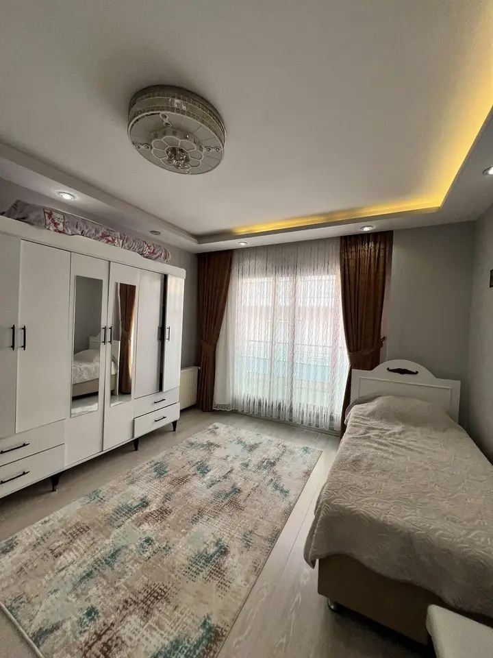 MRS'den YALINAYAKTA DOĞALGAZLI İÇİ YAPILI SATILIK DAİRE - fotoğraf 5