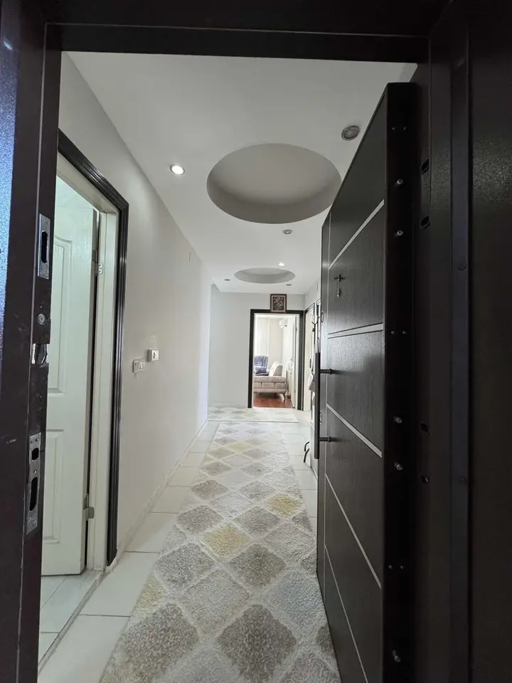 YALINAYAK MAHALLESİNDE GENİŞ YAPILI DAİRE - fotoğraf 2