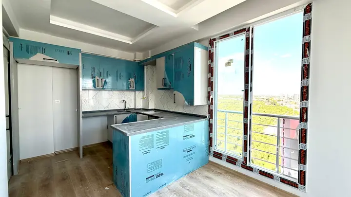 MRS GAYRİMENKULDEN ÇEŞMELİ DE SATILIK HAVUZLU 2+1 DAİRE - fotoğraf 3