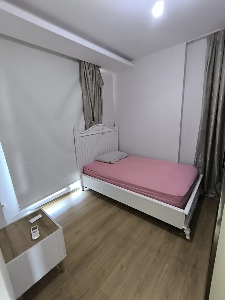 MRS GAYRİMENKULDEN YENİŞEHİR ÇİFTLİKKÖYDE 4+1 EŞYALI KAFA DAİRE - fotoğraf 4