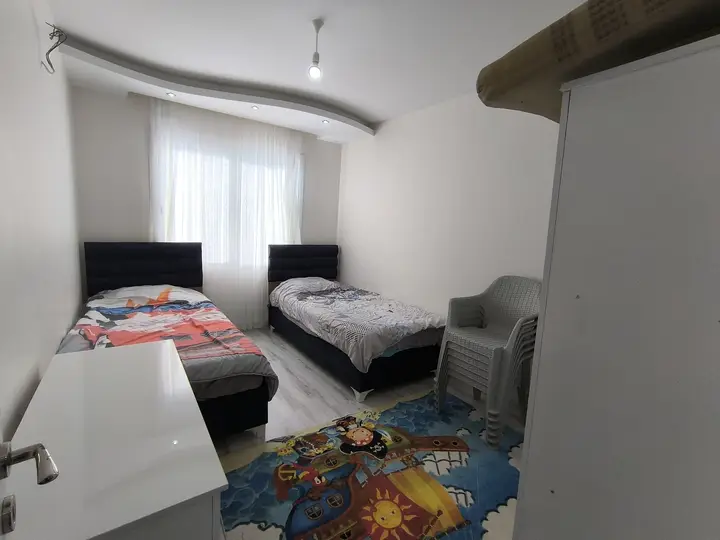 MRS GAYRİMENKULDEN KARGIPINARI'NDA DENİZE 150M SATILIK 2+1 EŞYAL - fotoğraf 2