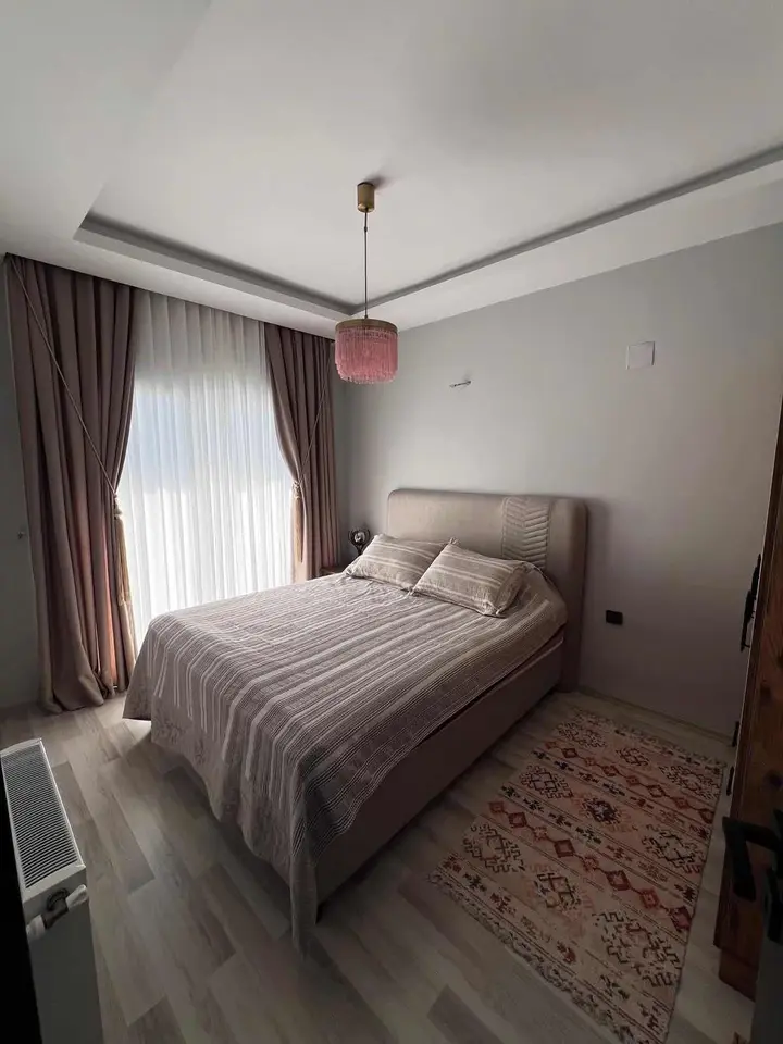 MRS'DEN TECE'DE 1+1 FULL EŞYALI | DENİZE 200 M. HAVUZLU DAİRE - fotoğraf 4
