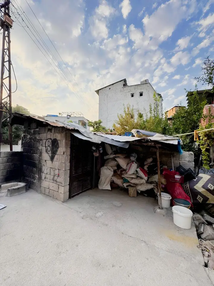 GÜNEŞ MHL 360 m2 ARSA İÇİNDE SATILIK MÜSTAKİL - fotoğraf 4