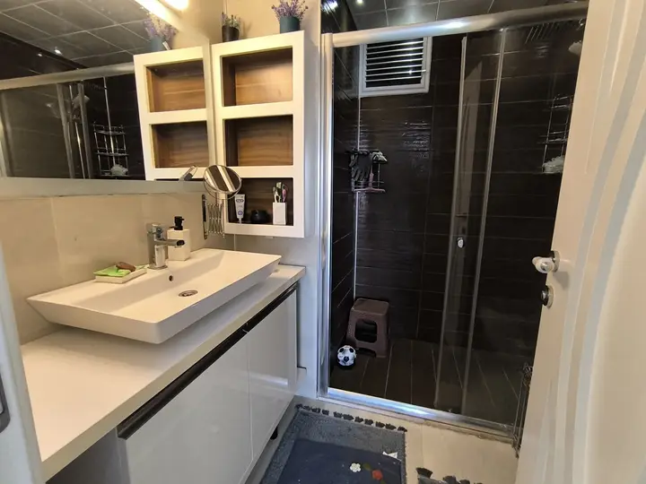 MRS GAYRİMENKULDEN HAMAM SAUNALI 3+1 AMERİKAN MTFK SATILIK DAİRE - fotoğraf 5