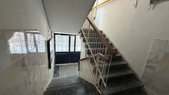 POZCU GÜVENEVLERDE YENİLENMİŞ ARA KAT 3+1 BAĞIMSIZ MUTFAK - fotoğraf 2