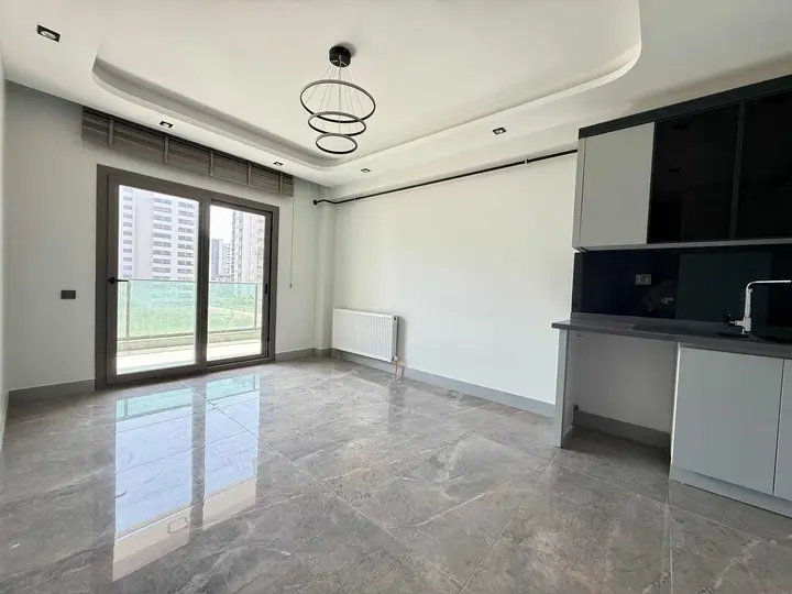 TECE'DE İSTER YAZLIK İSTER YATIRIMLIK! LÜKS GENİŞ M2 1+1 HAVUZLU - fotoğraf 2