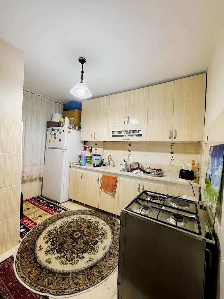 HAL MAHALLESİNDE GENİŞ KULLANIŞLI SATILIK DAİRE - fotoğraf 2