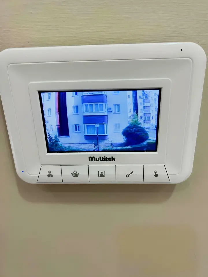 AKKENTTE SAYAPARKIN ÜSTÜNDE MUHTEŞEM KONUMLU FUL YAPILI DAİRE - fotoğraf 4
