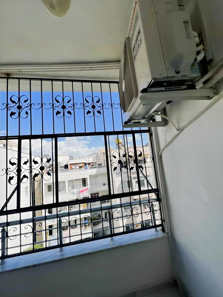MRS'DEN CUMHURİYET MAH. DOĞALGAZLI 2+1 GENİŞ SATILIK DAİRE - fotoğraf 2