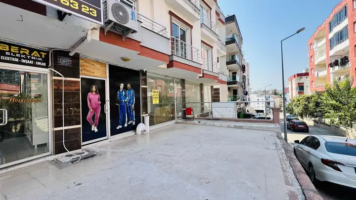 TOROSLAR YALINAYAKTA SATILIK DÜKKAN 110 M2